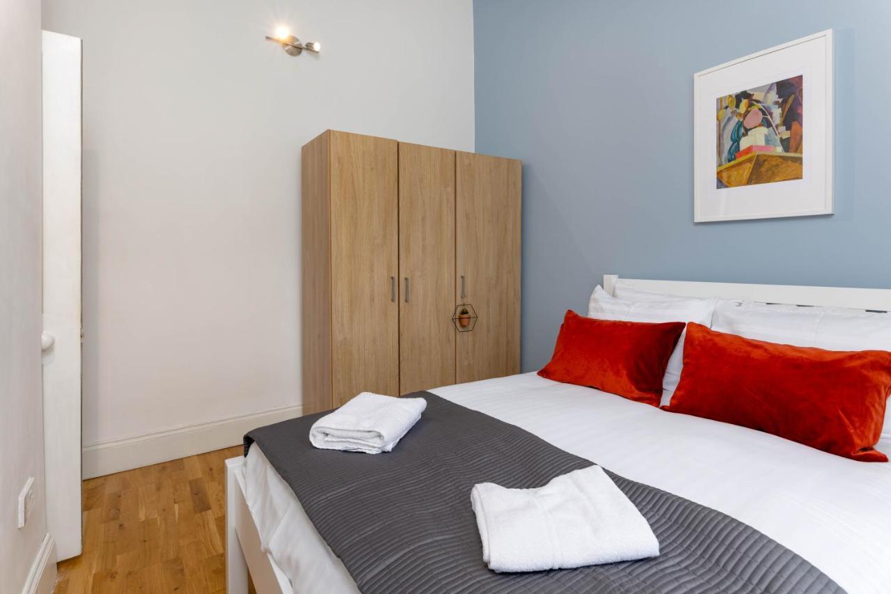 Air Host & Stay - Rockfield House - Sleeps 8 ليفربول المظهر الخارجي الصورة